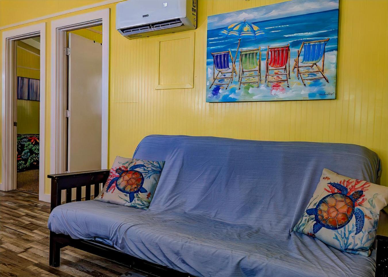 Blue Dolphin Inn And Cottages Grand Isle Kültér fotó
