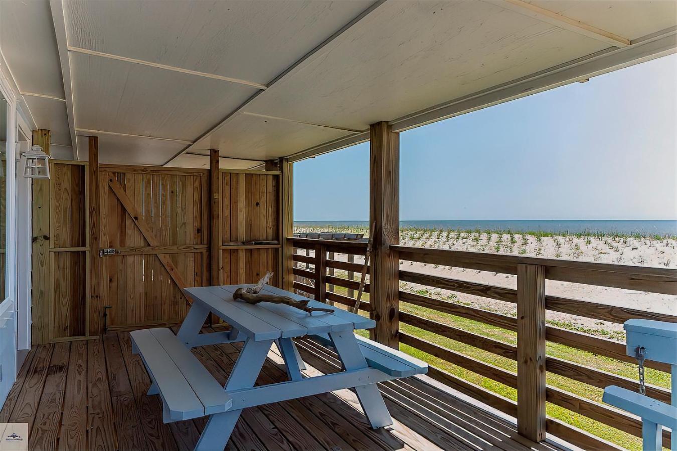 Blue Dolphin Inn And Cottages Grand Isle Kültér fotó